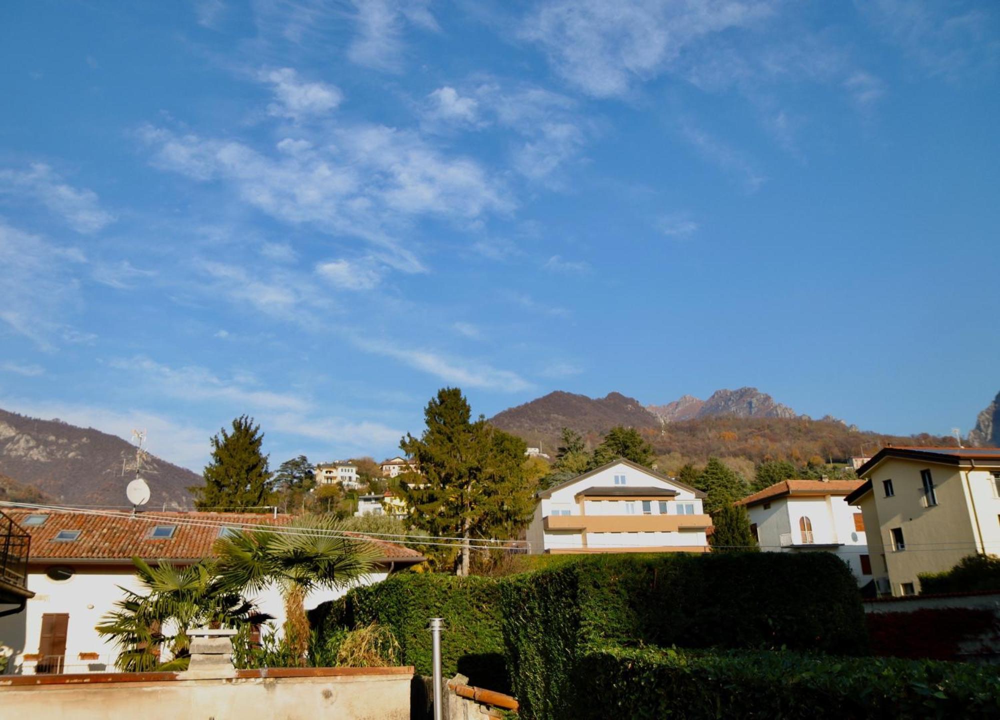 Felicita Apartment Lecco